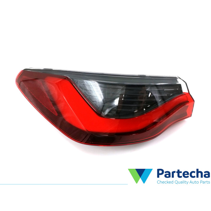 BMW 4 Series (G22) Feu arrière (63217477603)